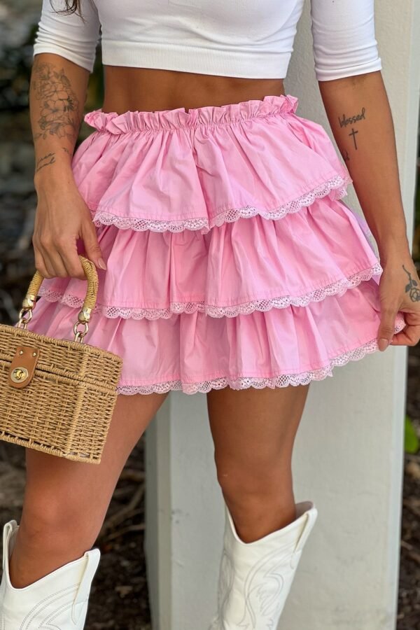 Pink Ruffled Skort With Lace Detail